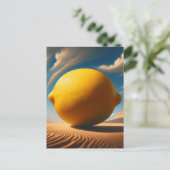 Riant Surreal Lemon Postkarte (Stehend Vorderseite)
