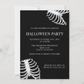 Rib Cage Skelettknochen mit grünem SchlangenHallow Einladung (Rückseite)