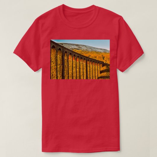 Ribblehead Viadukt und Whernside T-Shirt (Design vorne)