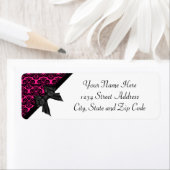 Ribbon Bow Black Hot Pink Damask (Insitu)