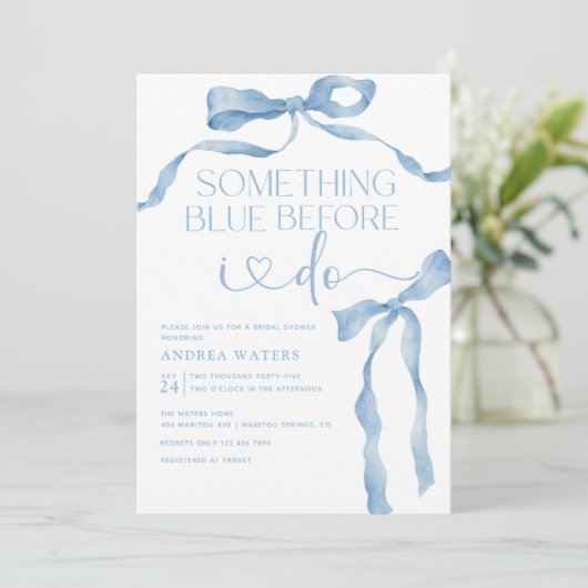 Ribbon Bow | Blau-Weiß-Brautparty Einladung (Stehend Vorderseite)