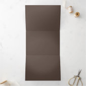 Rich Chocolate Brown Hintergrundtextur Dreifach Gefaltete Einladung (Innenseite)