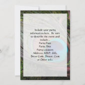 Rich, elegantes Pfauenfederfoto Einladung (Rückseite)