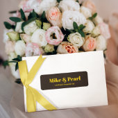 Rich Golden in Black Wedding Theme