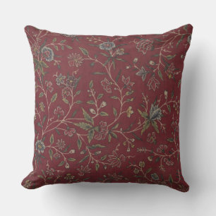 Rich Red Indian Floral Throw Kissen