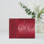 Rich Red Wedding RSVP Karte (Stehend Vorderseite)