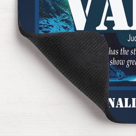 Richter 6:12 VALOR Mighty Man Personalisiert Mousepad (Ecke)