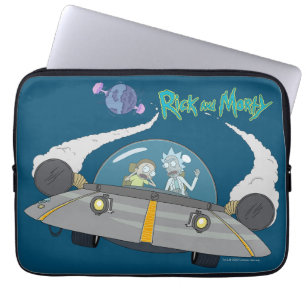 RICK UND MEHR™ Abfliegen auf Raumschiffen Laptopschutzhülle