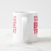 RICK UND MEHR™| Anatomiepark - Knochenzug Jumbo-Tasse (Rückseite)