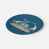 RICK UND MORTY™ | Abfliegen im Raumschiff Pappteller (Schrägansicht)