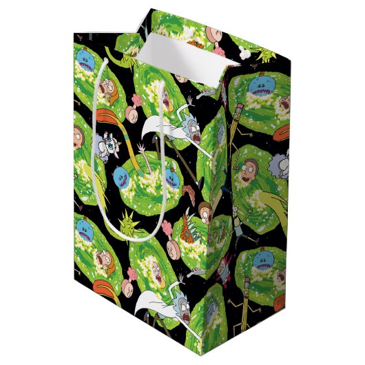 RICK UND MORTY™ | Fallende durch Portale Muster Mittlere Geschenktüte (Rückseite Schrägansicht)