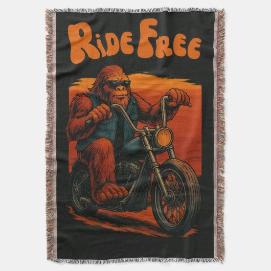 Ride Free Bigfoot on Motorcycle with Sunset Decke (Vorderseite Vertikal)