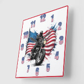 Rider mit lebendiger amerikanischer Flagge Quadratische Wanduhr (Winkel)
