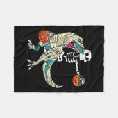 Riding Mummy Dinosaur T Rex Halloween Funny Pumpki Fleecedecke (Vorderseite (Horizontal))
