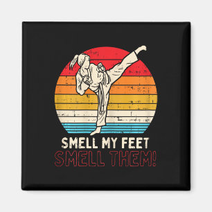 Riech Feet Girl Ponytail Kick Karate Taekwondo Kun Magnet