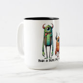Riechen Sie unsere Monster-Buddies nach Maß Zweifarbige Tasse (Vorderseite Links)