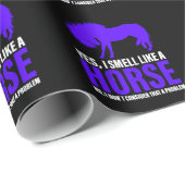 Riecht wie ein Pferd in Royal Geschenkpapier (Rolleneckpunkt)