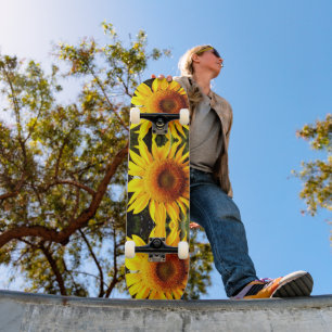 Riesenblume, gelbe Blütenmuster Skateboard