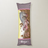 Riesenkuschion Hippos in Schlamm rosa grau. Seitenschläferkissen (Rückseite (Vertikal))