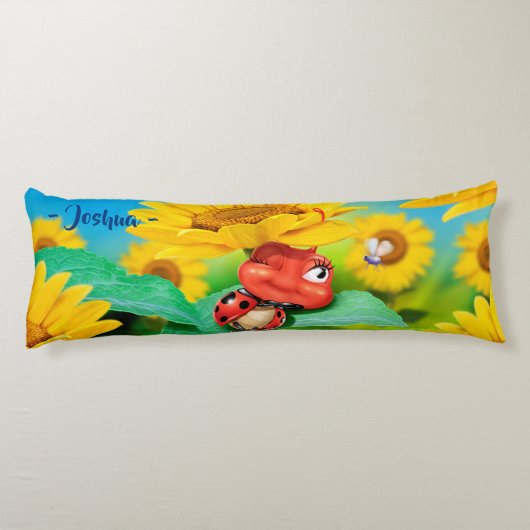 Riesenkuschion schlampige Ladybug in Sonnenblumen. Seitenschläferkissen (Rückseite)