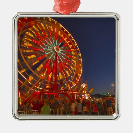 Riesenrad bei Dämmerung in der Nordwestmontana Silbernes Ornament (Vorne)