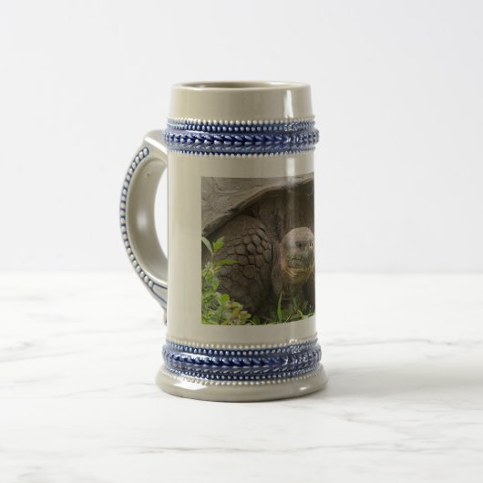 Riesenschildkröte Bierglas (Vorderseite Links)