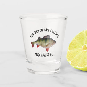 Riesiges Stangen-Fischen trägt der Hobby-Männer Schnapsglas