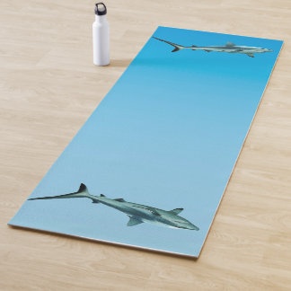 Riffhai - abstraktes Design - ausgeschnitten aus e Yogamatte