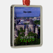 Riga, Lettland, Frohe Weihnachten, Ornament Aus Metall (Rechts)