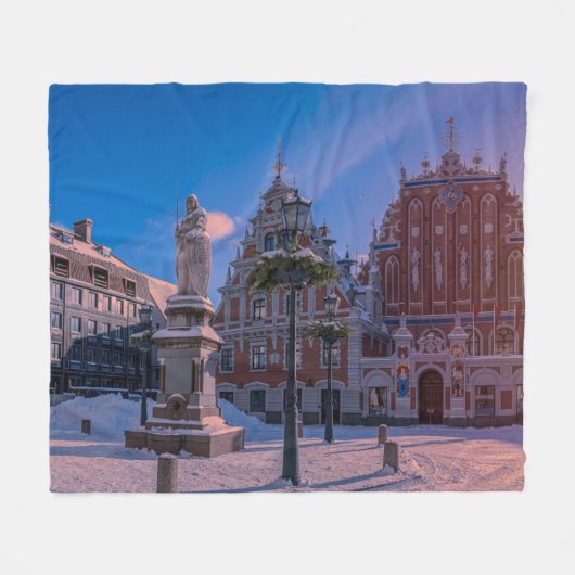Riga Town Hall Platz im Winter Fleecedecke (Vorderseite (Horizontal))