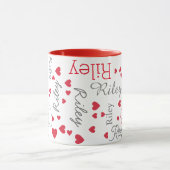 Riley-individuelle Name mit roten Herzen wiederhol Tasse (Zentrum)