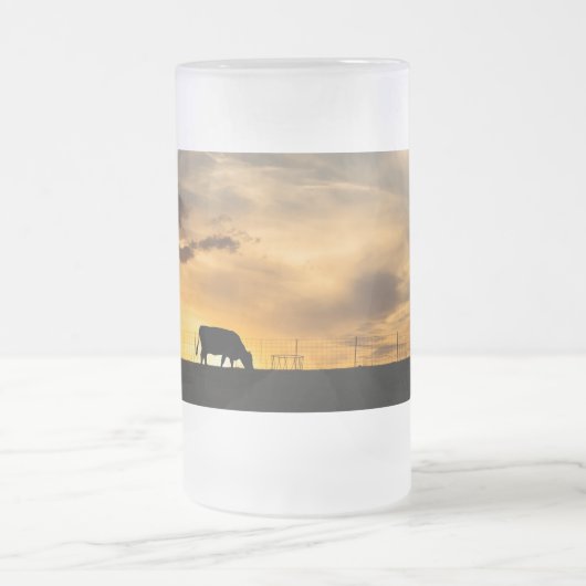 Rinder Sunset Silhouette Mattierte Tasse (Mittel)