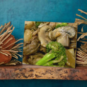 Rindfleisch, Brokkoli und Pilzstickerei Fotoplatte (Seite)