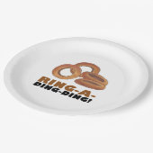 Ring-A-Ding-Zwiebelring Rings Junk Food Feinschmec Pappteller (Schrägansicht)