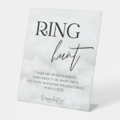 Ring Hunt Sie ist auf Cloud 9 Brautparty Sockelschild (Vorderseite)