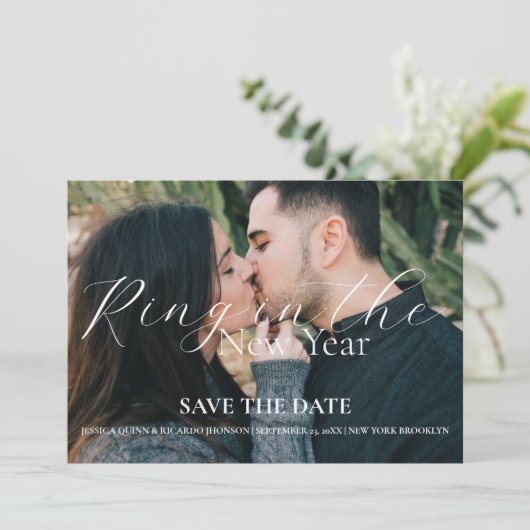 Ring im neuen Jahr Hochzeit Speichern Sie das Datu Einladung (Stehend Vorderseite)