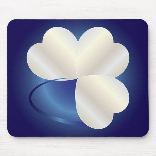 Ring von drei Herzen Mousepad (Vorne)