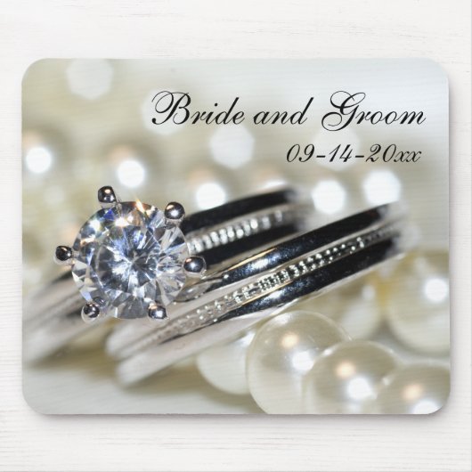 Rings and White Pearls Wedding Mousepad (Vorne)