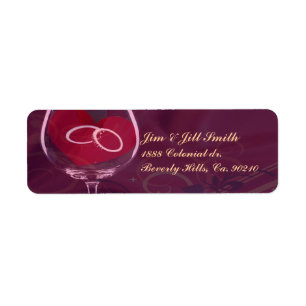 Rings in Hochzeitweilig-Weinglas