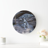 Ringtail Possum Foreman at Work Große Wanduhr (Zuhause)