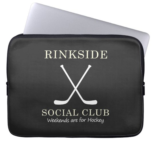 Rinkside Social Club Wochenenden für Hockey Mama M Laptopschutzhülle (Vorderseite)