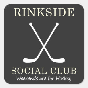 Rinkside Social Club Wochenenden für Hockey Mama M Quadratischer Aufkleber