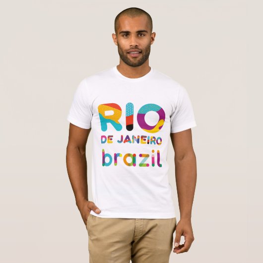 Rio De Janeiro Brasilien farbiger Text T-Shirt (Vorne ganz)