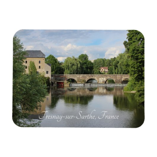 Río Sarthe, Fresnay-sur-Sarthe, Frankreich Magnet (Horizontal)
