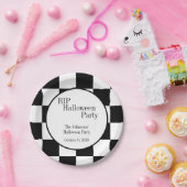 RIP Halloween Black and White Check Party Pappteller (Party)