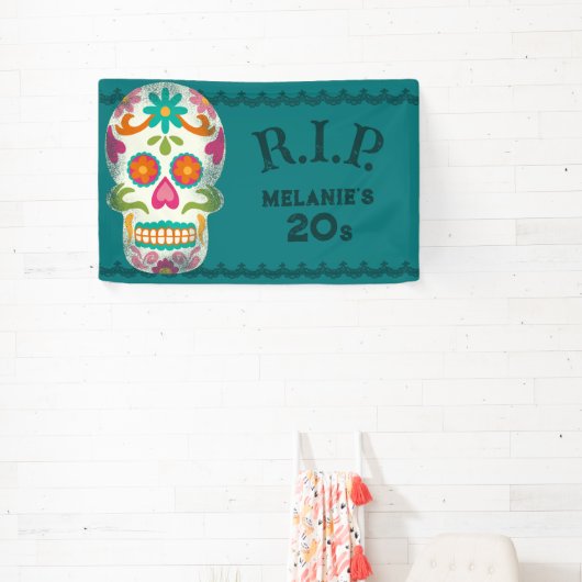 RIP meines 20er-Jahren Custom Age Sugar Skull Gebu Banner (InSitu)