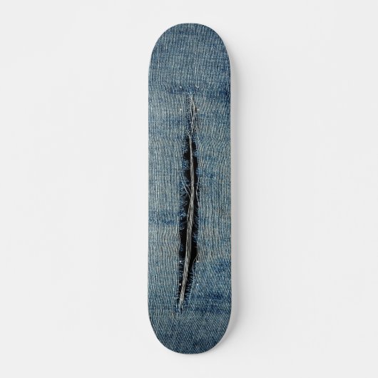 Ripped Jeans Skateboard (Vorne)