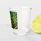 Ripped SpaceTime Stripes - grün/gelb Schnapsglas (Rechts)