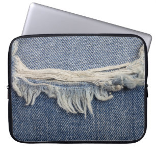 Rippte Jeans Textur, stilvoller Hintergrund. Laptopschutzhülle