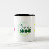 "Rise & Shine" Geschenk für Freunde, Familie, für  Zweifarbige Tasse (Mittel)